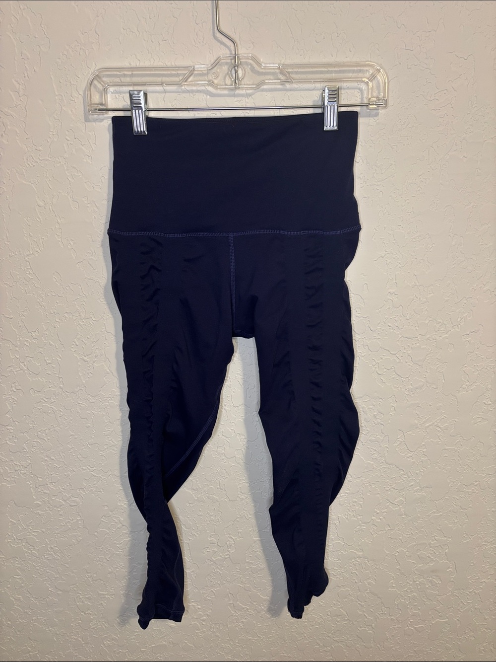 Sweetflexx cropped compression leggings navy blue